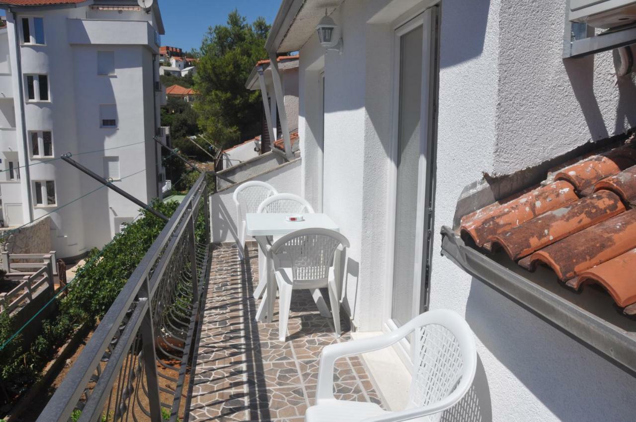 Anna Apartment Marina Exterior photo